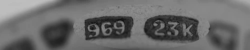 Esimerkki kullan pitoisuusleimoista 969 ja 23K